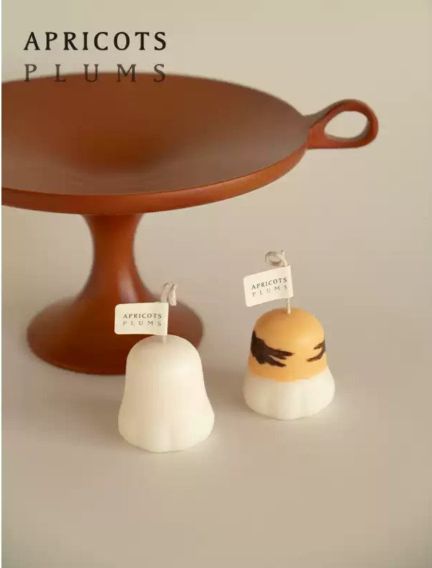 Cute Paw Shaped Handmade Scented Candle