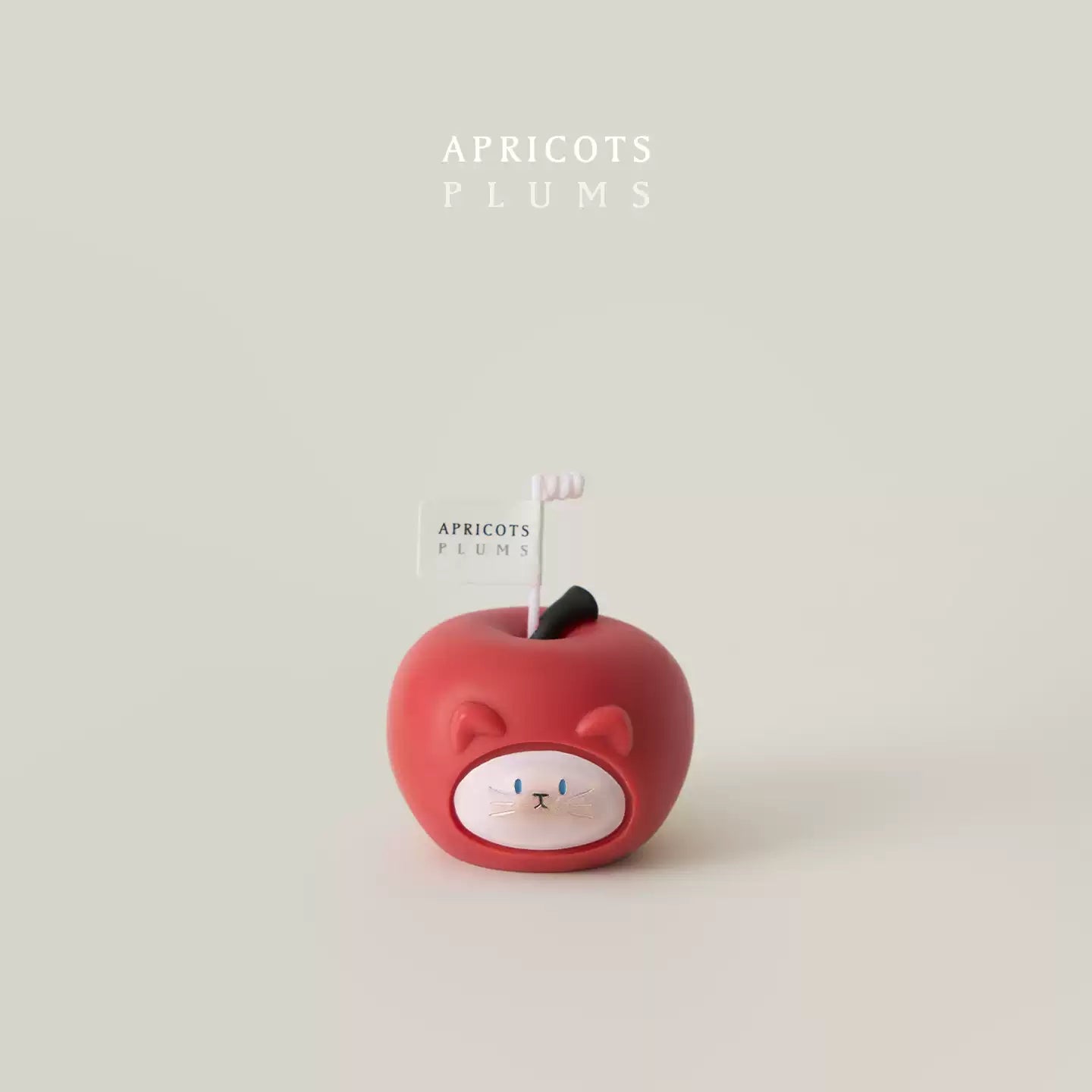 Cute Cat & Apple Shaped Scented Candle